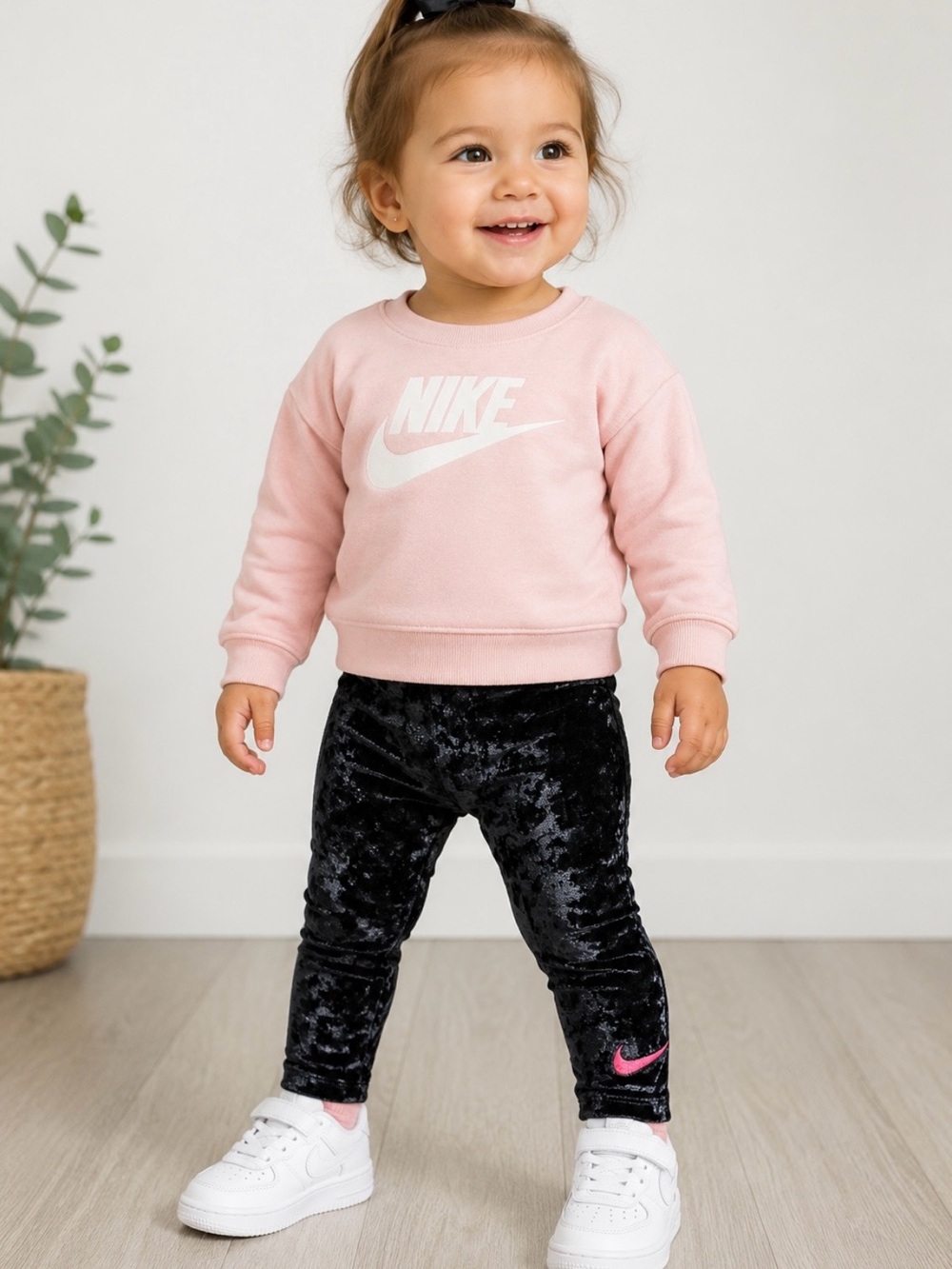 Nike Baby Girls 18M Black Crushed Velvet Leggings Pink Swoosh Logo Kidcore
